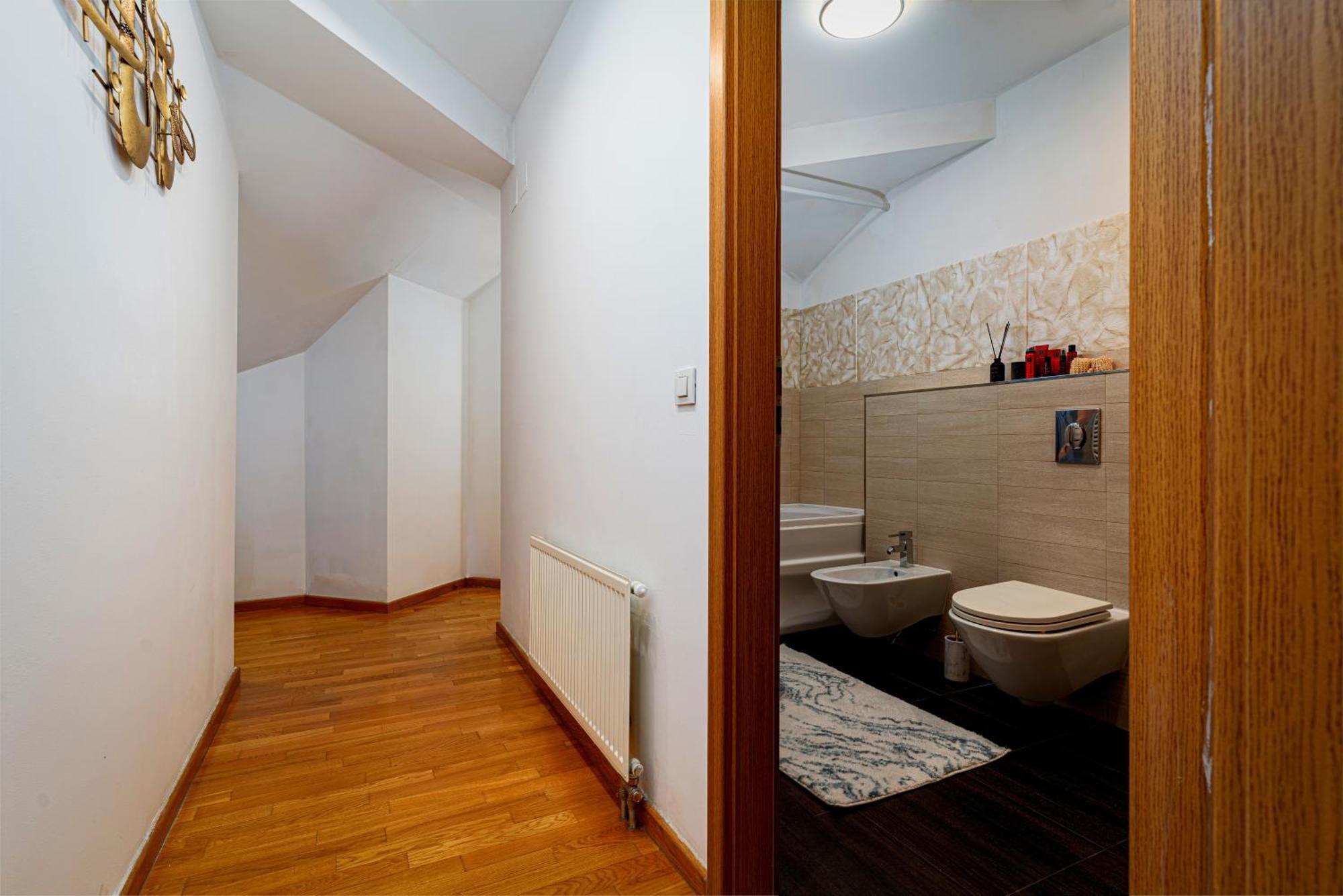 Golden River Apartment Praha Bagian luar foto