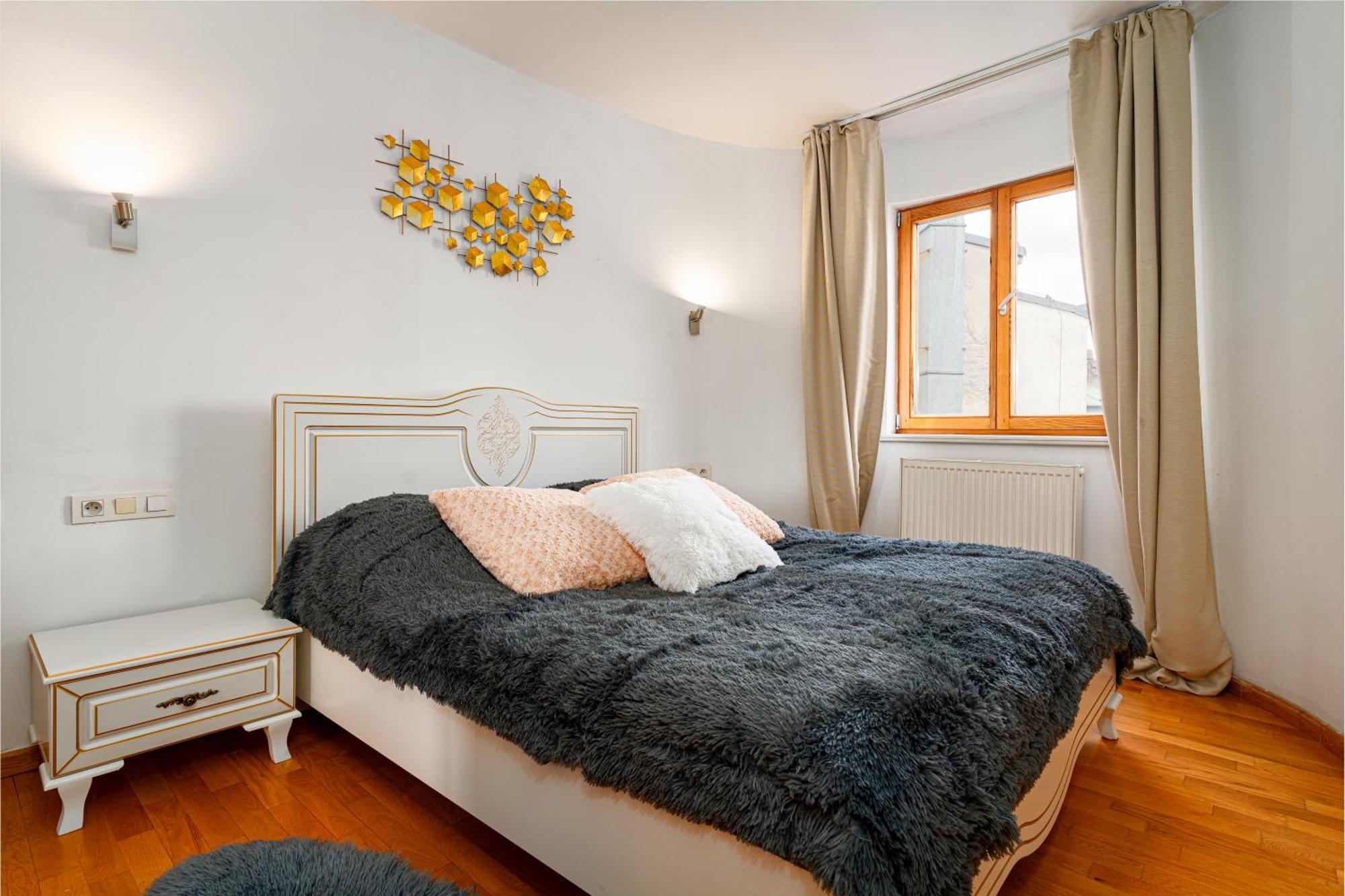 Golden River Apartment Praha Bagian luar foto